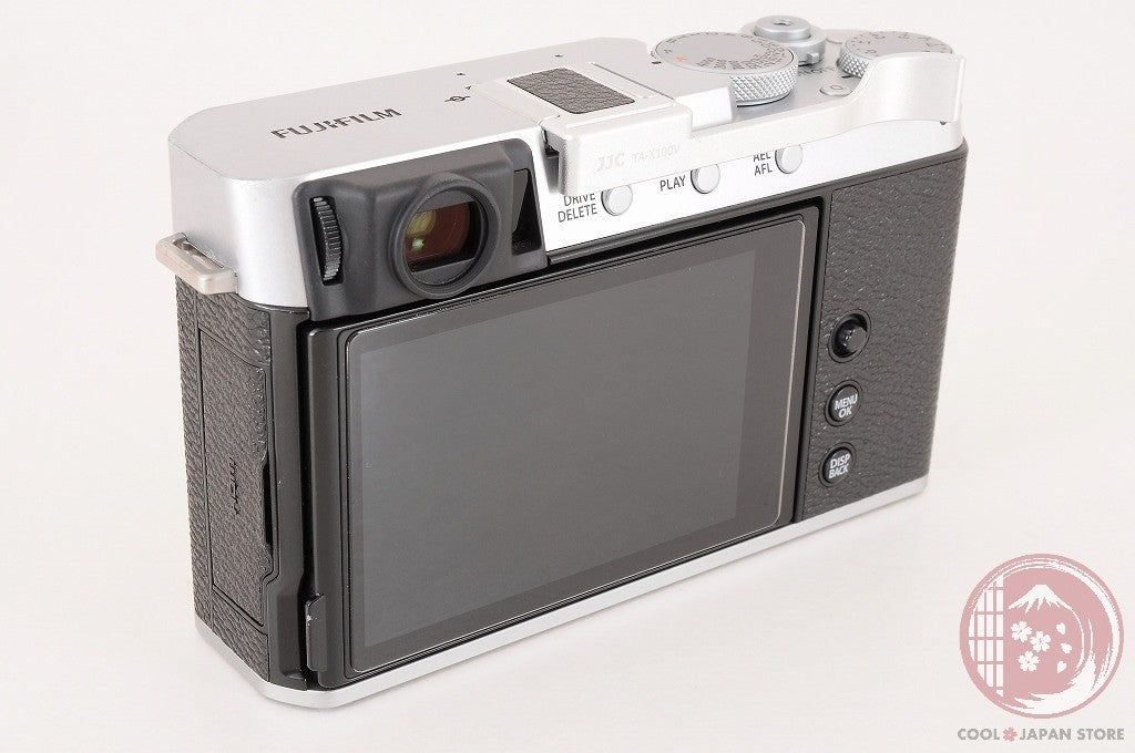 DDU [ 2080 shots TOP MINT in Box ] Fujifilm Fuji X-E4 26.1MP Silver Cj49