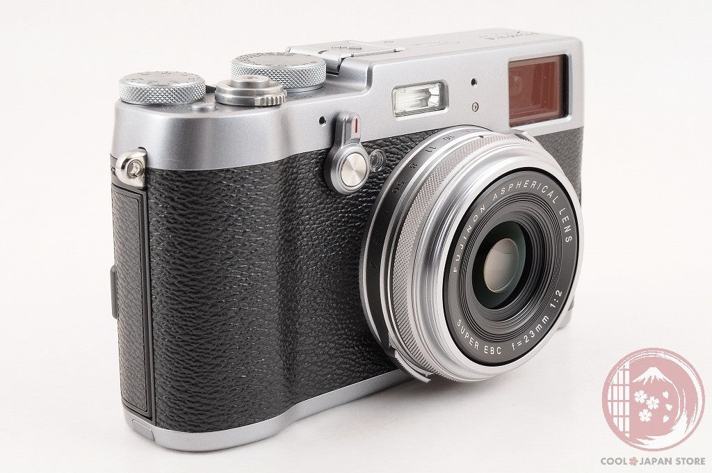 [ 28300 shots MINT in Box ]Fujifilm Fuji X100T X-100T Silver 16.3MP Digital Cm51