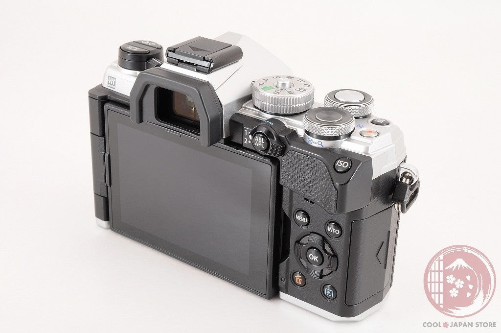 8b12ae72-ff48-40f6-895d-266d01325f29