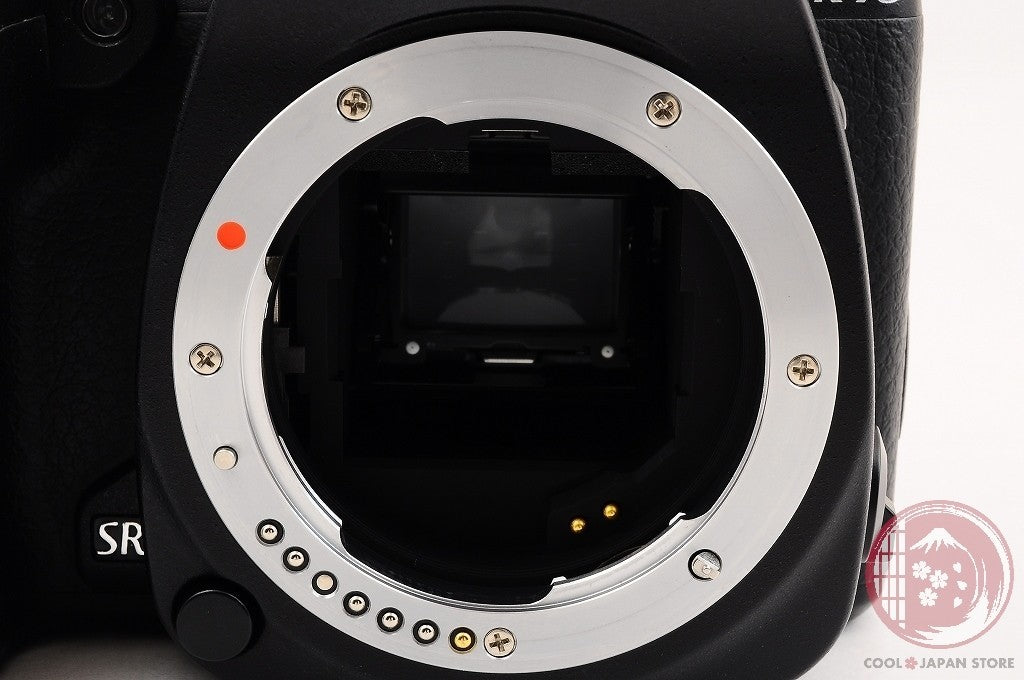 DDU [ 2285 shots TOP MINT in Box ] Pentax K-70 from Japan Cj35