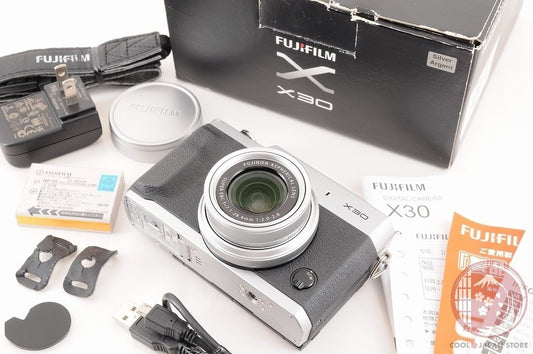 DDU [ MINT+ in Box ]Fujifilm Fuji X30 Silver Compact Digital Camera Ck04