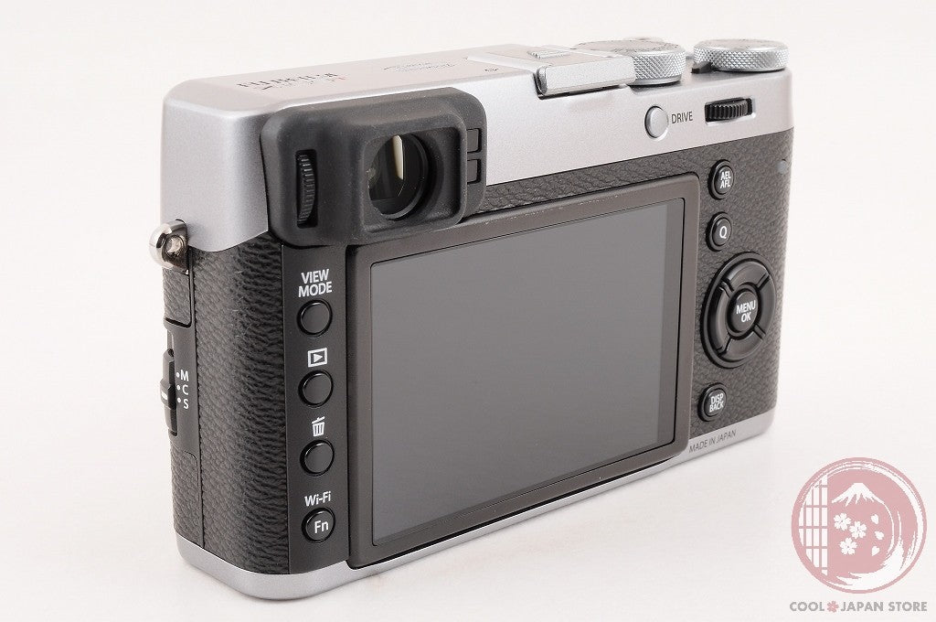 [ 28300 shots MINT in Box ]Fujifilm Fuji X100T X-100T Silver 16.3MP Digital Cm51