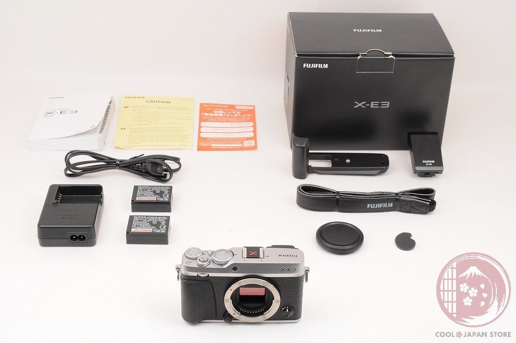 [ 173 shots MINT+ in Box ] Fujifilm Fujifilm X-E3 Silver from Japan Cm68