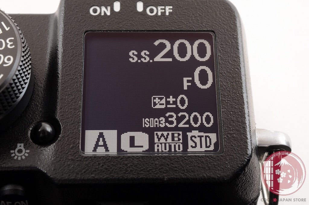 [Low shots MINT+ w/Charger Cable]Fujifilm Fuji X-H1 24.3MP Mirrorless Cm18