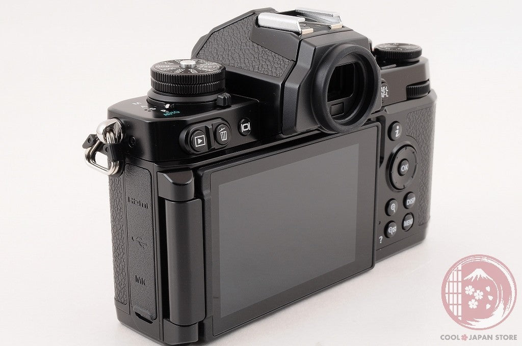 [ 7032 shots MINT+ in Box ] Nikon Z fc Zfc Black 20.9MP from Japan Cl78