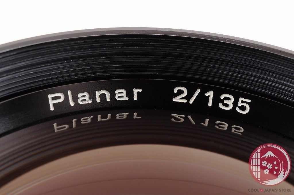 [EXC5 w/ Caps] Contax Planar 135mm f/2 AEG from Japan Ly09