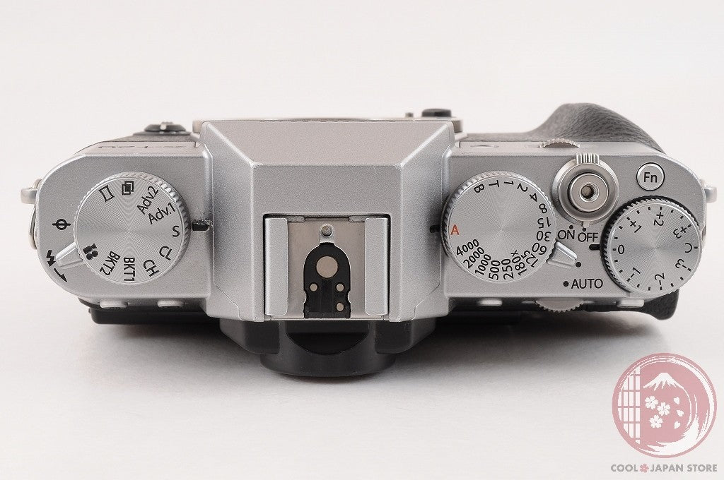 [ 1935 shots EXC5 in Box ] Fuji X-T20 Silver 24.3MP Mirrorless from Japan Cm45