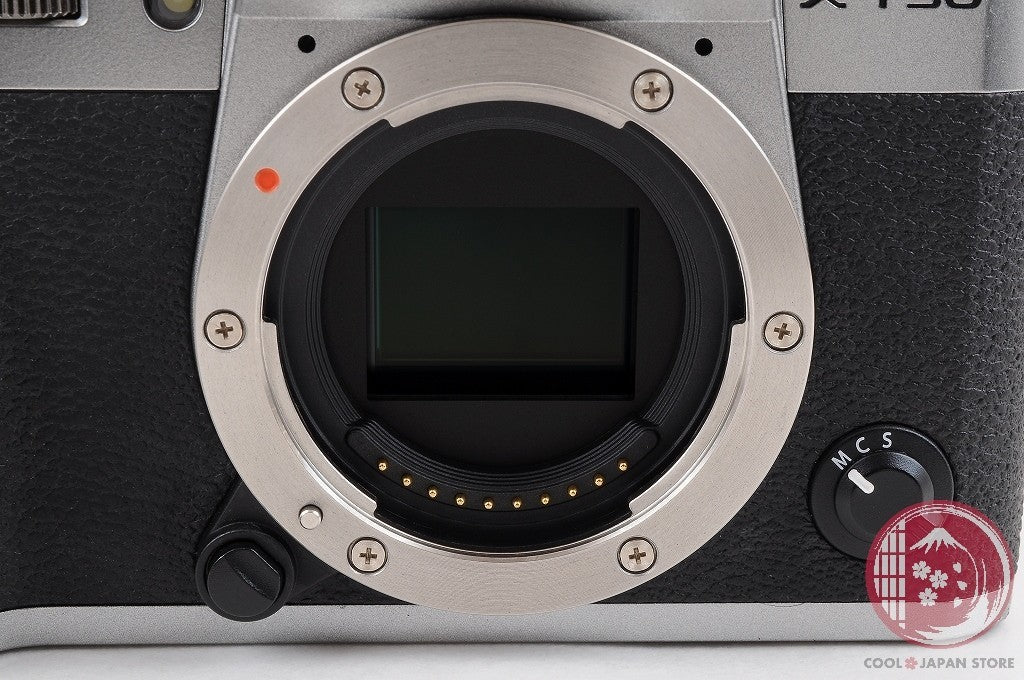 [ Low shots MINT+ in Box ] Fujifilm Fuji X-T30 26.1MP Mirrorless Japan Cm21