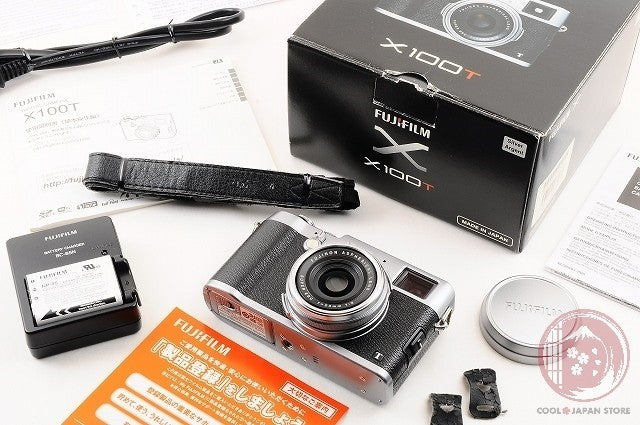 [ 5200 shots MINT in Box ] Fujifilm Fuji X100T X-100T Silver 16.3MP Digital Ck84