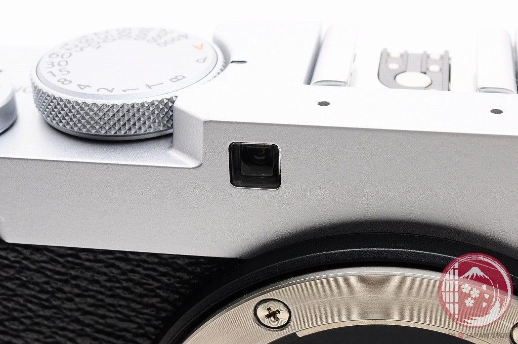 [ 2247 shots TOP MINT in Box ] Fujifilm Fuji X-E4 26.1MP Mirrorless Silver Cl18