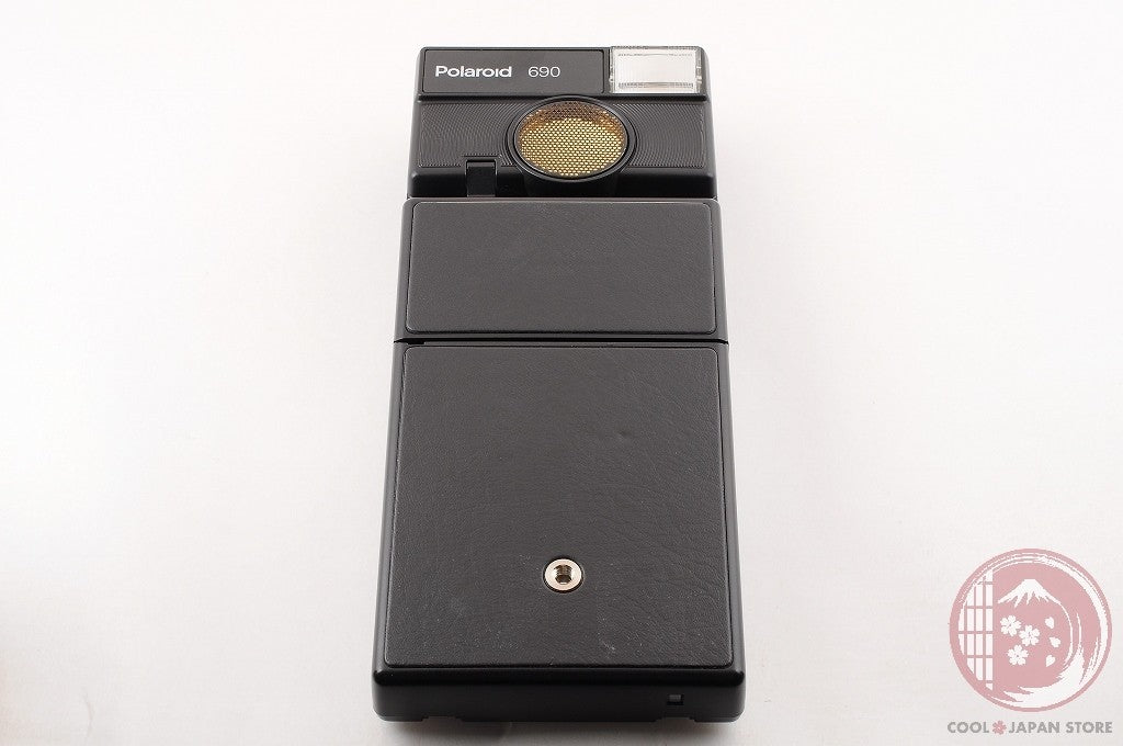 READ[MINT+ w/ Strap Case] Polaroid 690 Point & Shoot Instant Film Camera Cm64