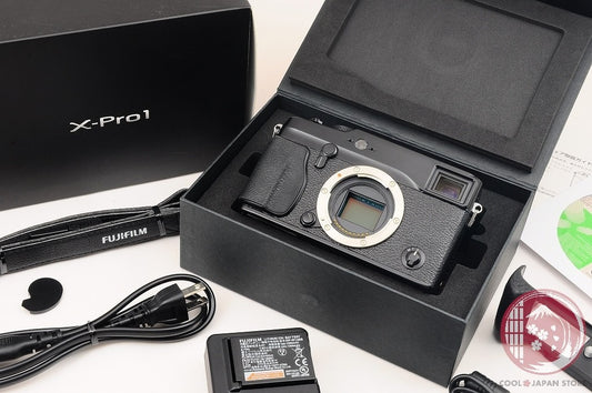 [MINT in Box] Fujifilm Fuji X-Pro1 Black 16.3MP Digital Camera from Japan Ck59