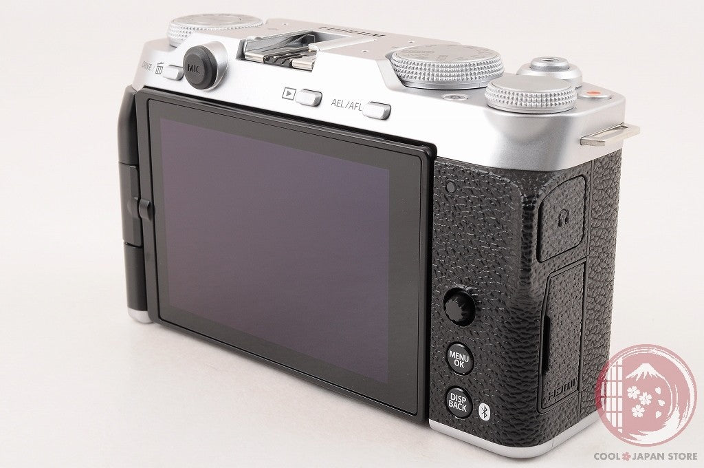 [ 671 shots TOP MINT in Box ] Fujifilm Fujifilm X-M5 silver XC 15-45mm　Cl47