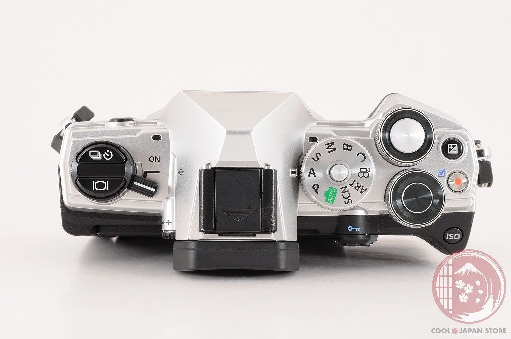 e5a9a2ca-7068-43f3-8df8-c988192f56d4