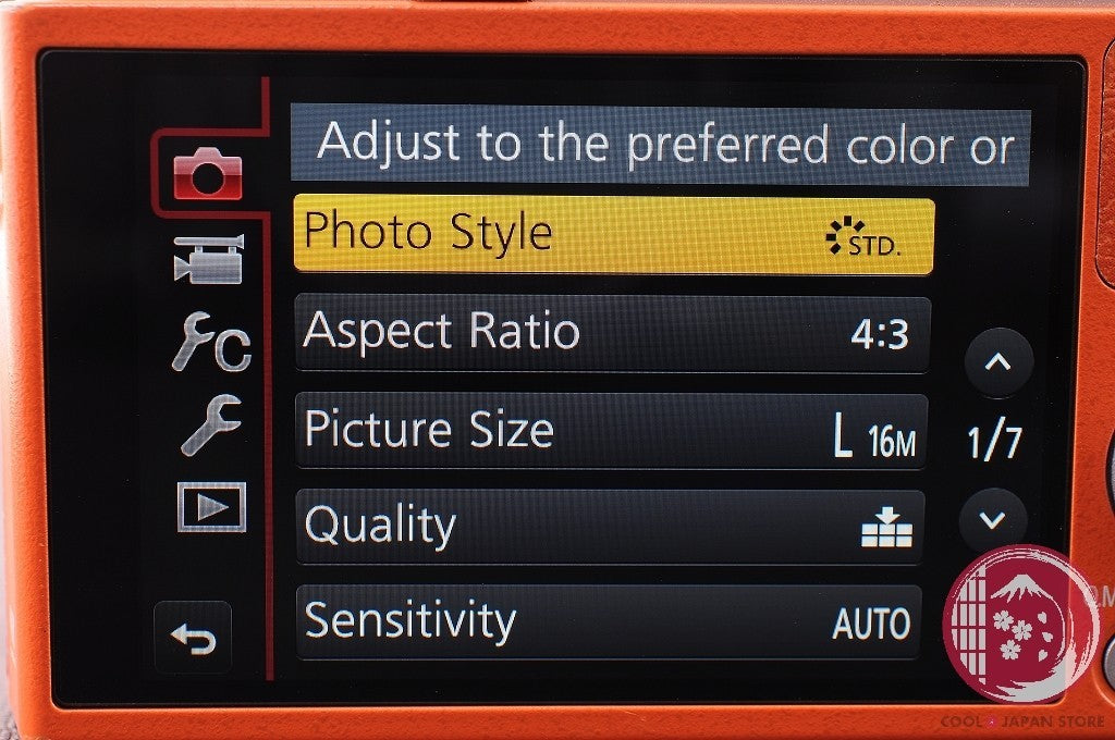 English OK [ 12923 shots MINT+ w/ 12-32mm in Box ] Panasonic DMC GM1 Japan Cm35