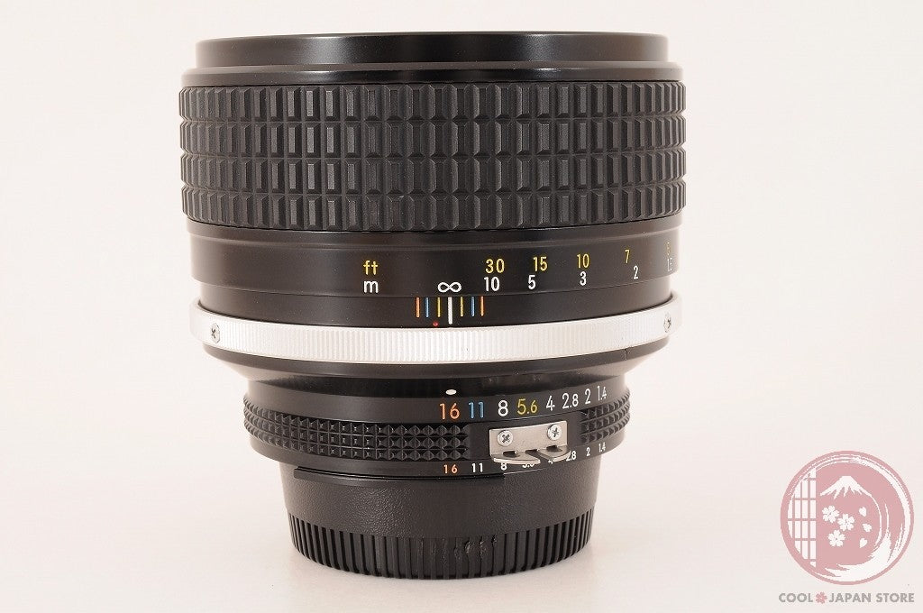 [MINT w/ Caps] Nikon Ai-s 85mm f/1.4 from Japan Ls24