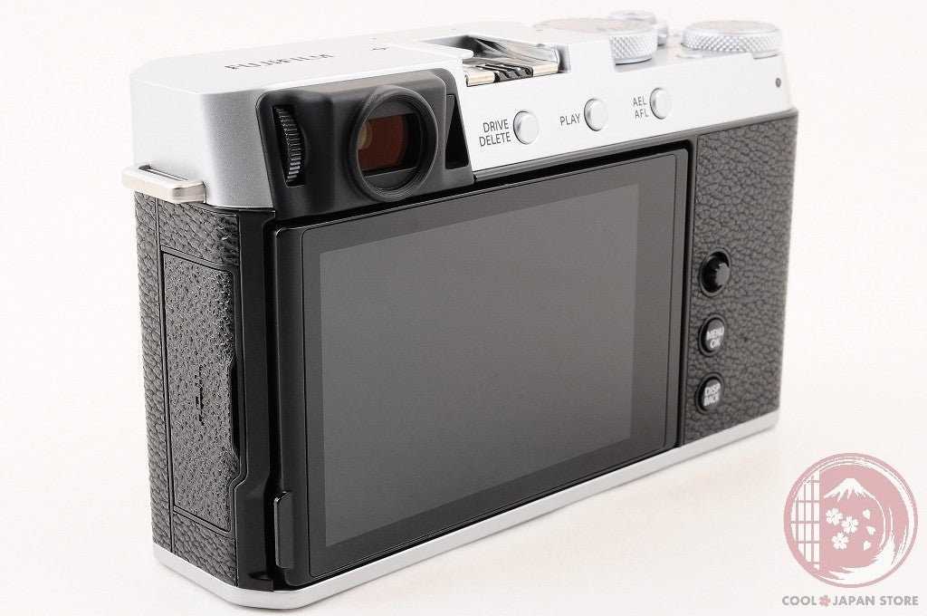 [ 2247 shots TOP MINT in Box ] Fujifilm Fuji X-E4 26.1MP Mirrorless Silver Cl18