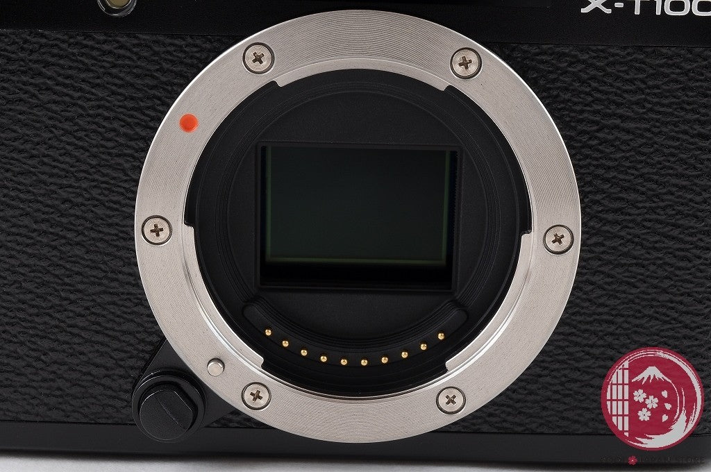 [TOP MINT w/ Strap Charger] Fujifilm Fujifilm X-T100 Black from Japan Cl52