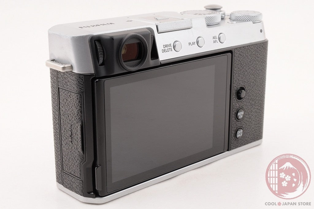 [ 13144 shots MINT+ in Box ] Fujifilm Fuji X-E4 26.1MP Mirrorless Silver Cm08