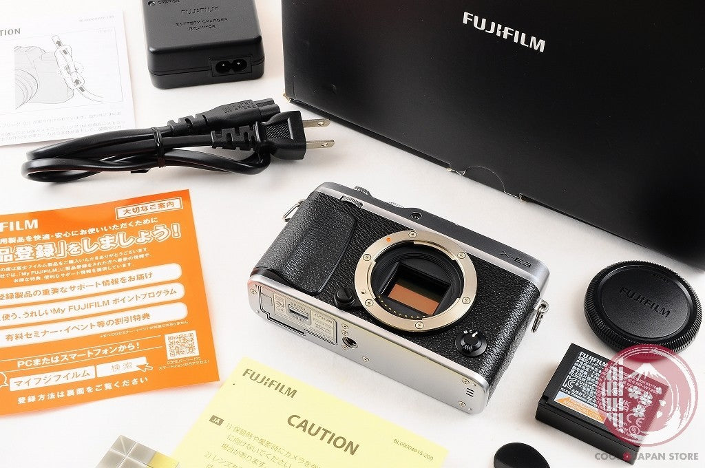 [ 171 shots MINT+ in Box ] Fujifilm Fujifilm X-E3 Silver from Japan Cl24