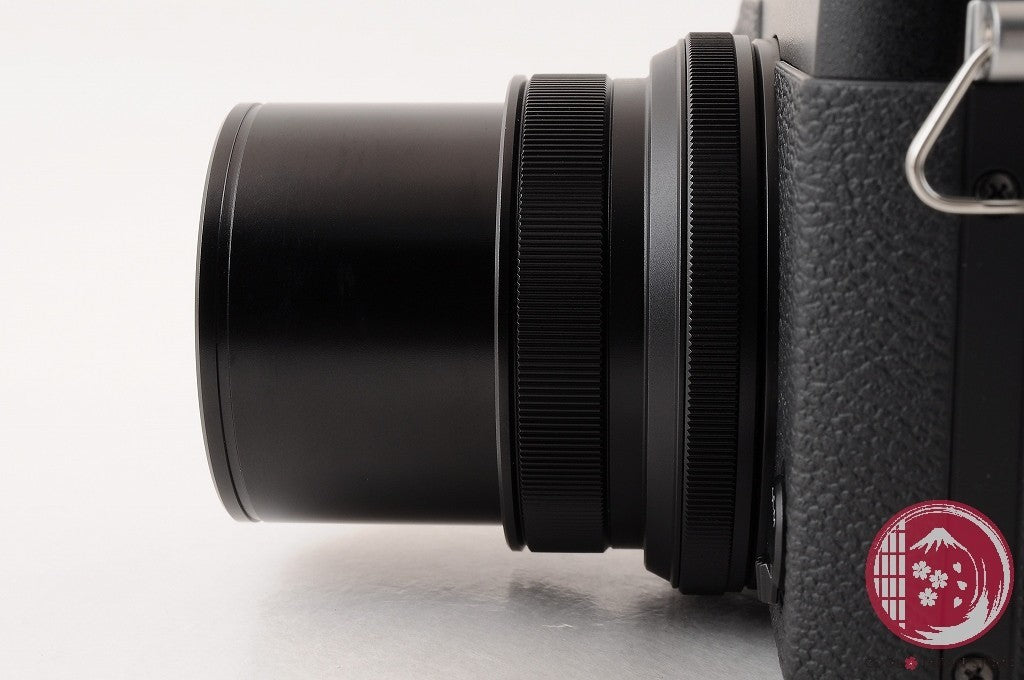 [MINT+ w/ Hood Strap] Fujifilm Fuji X30 Black 12.0MP Digital Camera Cm26