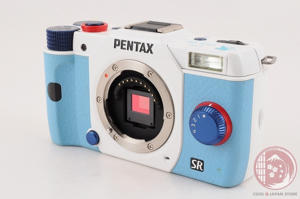 READ[ 363 shots MINT+ w/ 5-15mm in Box ] Pentax Q10 Eva* from Japan Cm15