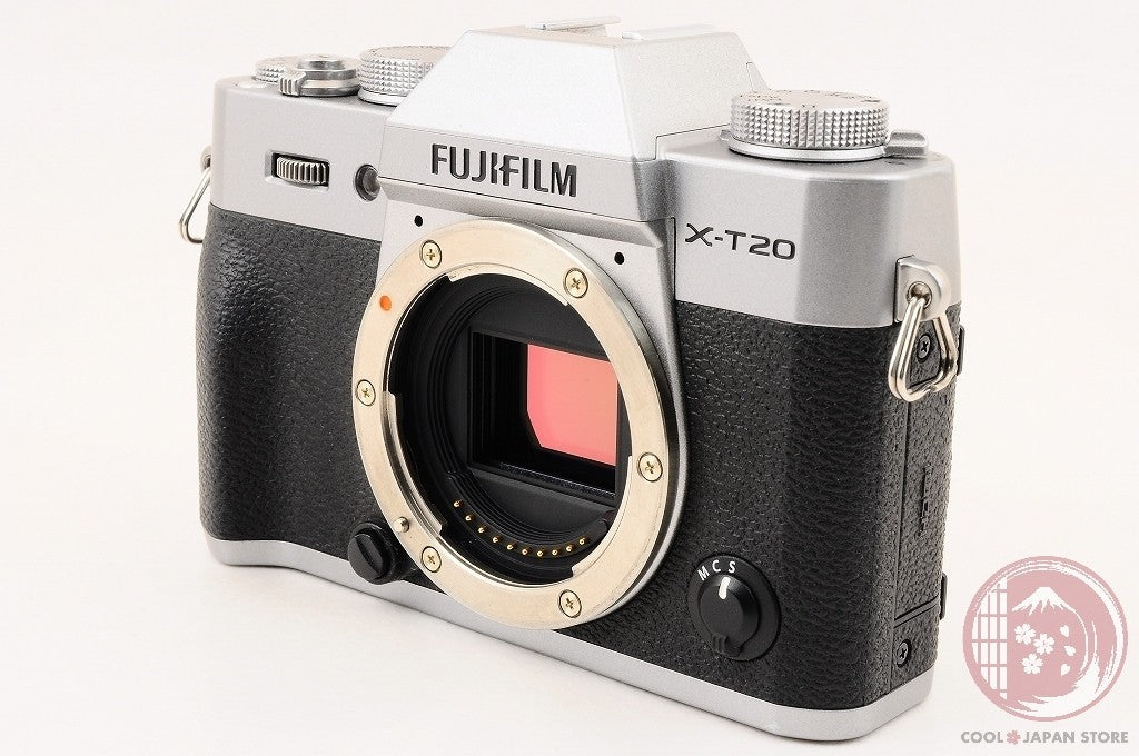 [ 4629 shots MINT+ in Box ] Fuji X-T20 Silver 24.3MP Mirrorless from Japan Cl26