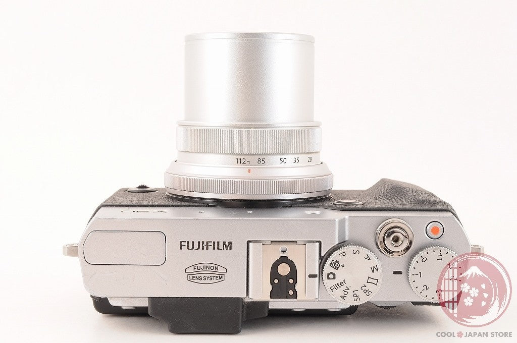 [MINT in Box] Fujifilm Fuji X30 Silver Compact Digital Camra from Japan Ci03