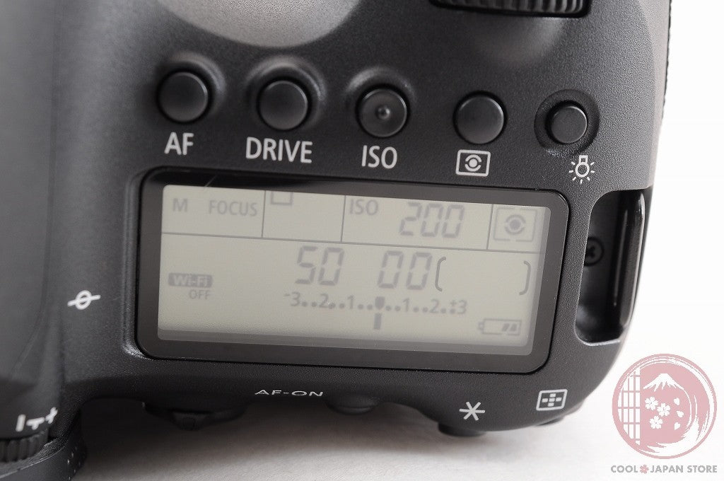 DDU[ 14595 shots MINT+ in Box ] CANON EOS 6D Mark II 26.2MP Digital SLR Cj64