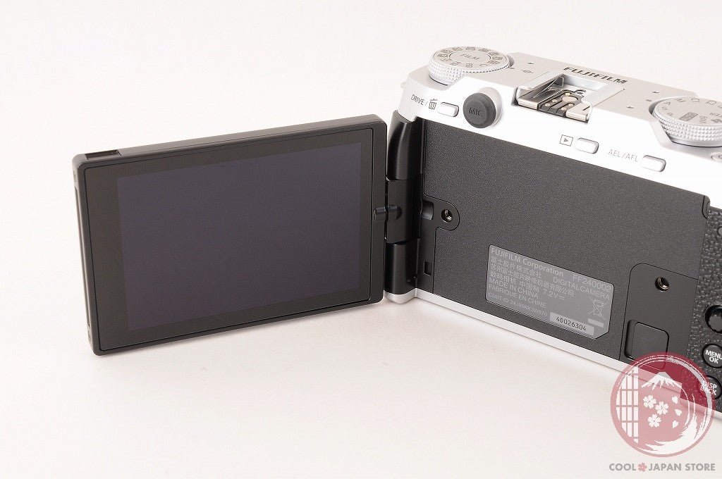 [ 179 shots TOP MINT in Box ] Fujifilm X-M5 silver from Japan Ci22