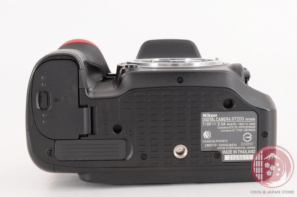 DDU[ 18174 shots MINT+ in Box ] Nikon D7200 24.2 MP Digital SLR CameraJapan Cj75